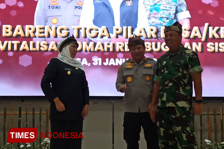 Kapolda Revitalisasi Omah Rembug, Gubernur Jatim Pesan Penguatan Ketahanan Keluarga