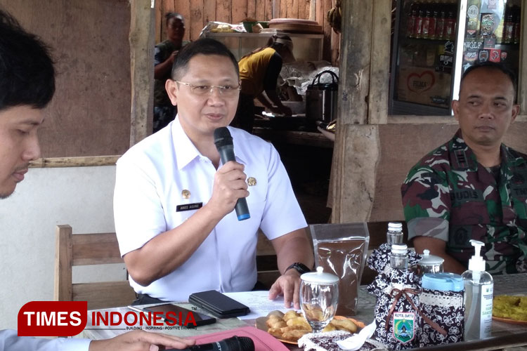 Pemkot Batu Laksanakan Program Alih Komoditas Petani Hutan