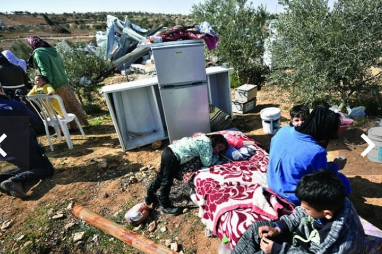 Israel Hancurkan Rumah Warga Palestina dan Jatuhi Gaza dengan Roket 