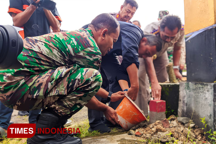 Bupati-Pacitan-2.jpg