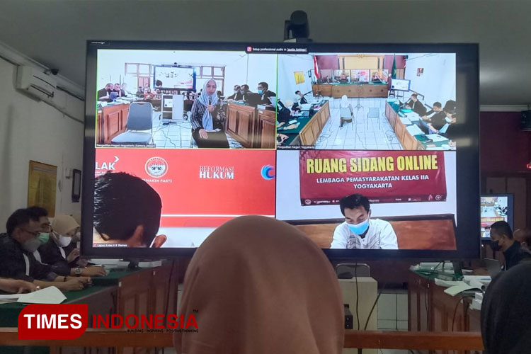 Sidang Kasus Kredit Fiktif Bank Jogja Majelis Hakim Semprot Saksi Dari Ojk Times Indonesia