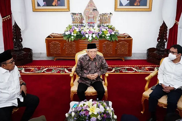 Wakil Presiden RI KH Ma'ruf Amin saat memberikan keterangan persnya. (FOTO: wapresri.go.id)