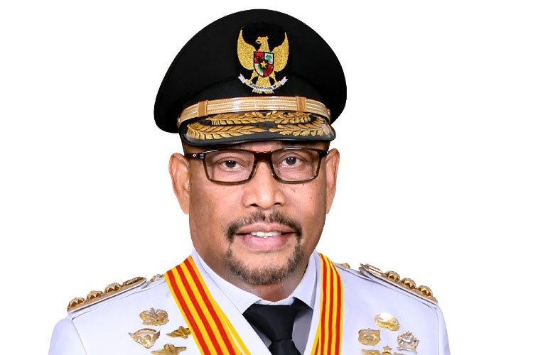 Gubernur Maluku Irjen. Pol. Drs. Murad Ismail, S.H., M.H.
