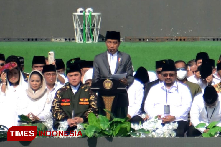 Presiden RI, Jokowi saat sambutan dalam Resepsi 1 Abad NU di Gelora Delta Sidoarjo, Selasa (7/2/2023) (Foto: Aditya/TIMES Indonesia)
