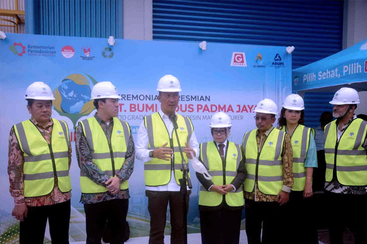 BIPJ Resmikan Pabrik Daur Ulang PET Pertama Berteknologi Foodgrade 