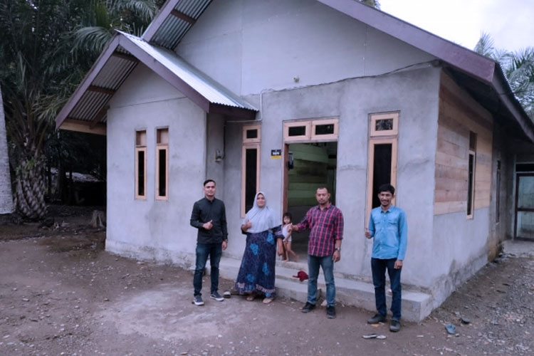 Penyaluran-Bantuan-BSPS-2.jpg
