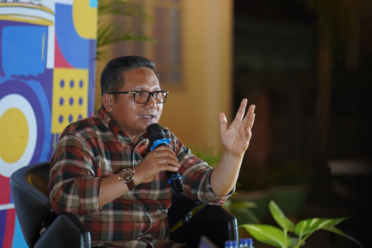 Wali Kota Gorontalo, Marten Taha saat memberikan sambutan di kegiatan forum konsultasi publik rencana kerja pemerintah daerah (RKPD) Kota Gorontalo tahun 2024, (Foto: Humas Pemkot Gorontalo)