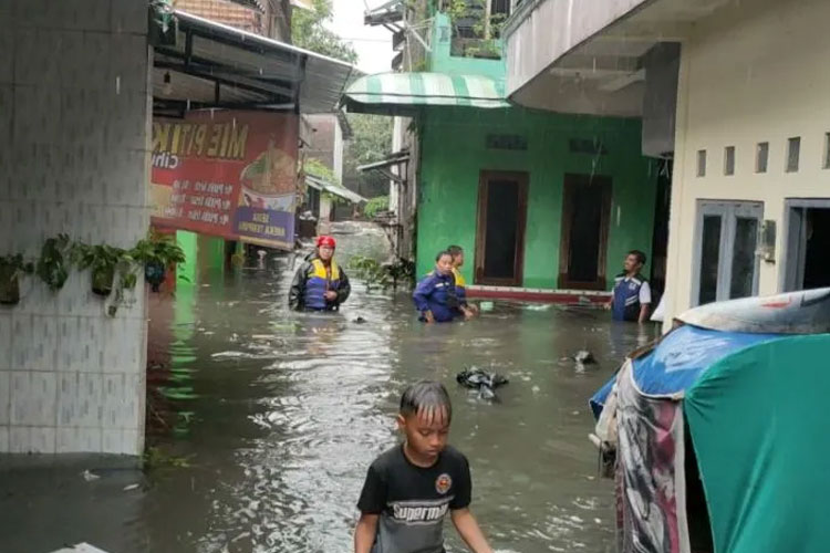 Banjir di Kelurahan Jagalan Solo, Kamis (16/2/2023). ANTARA/HO-Dokumentasi warga