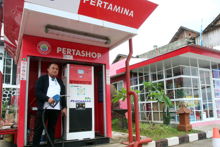 Bangun Pusat Ekonomi Baru, Pertamina Gencarkan Pertashop Di Pelosok ...