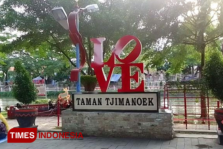 Cimanuk Park, Best Place to Have Picnic in Indramayu