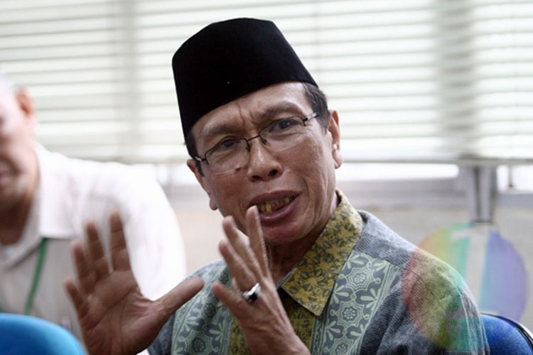 Rais Syuriah PBNU KH Masdar Farid Mas'udi dalam Halaqoh Fiqih Siyasah dan Peradaban yang digelar PAC ISNU Paciran, Minggu (19/2/2023).