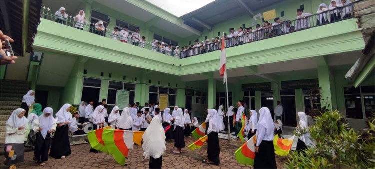 Pawai.jpg