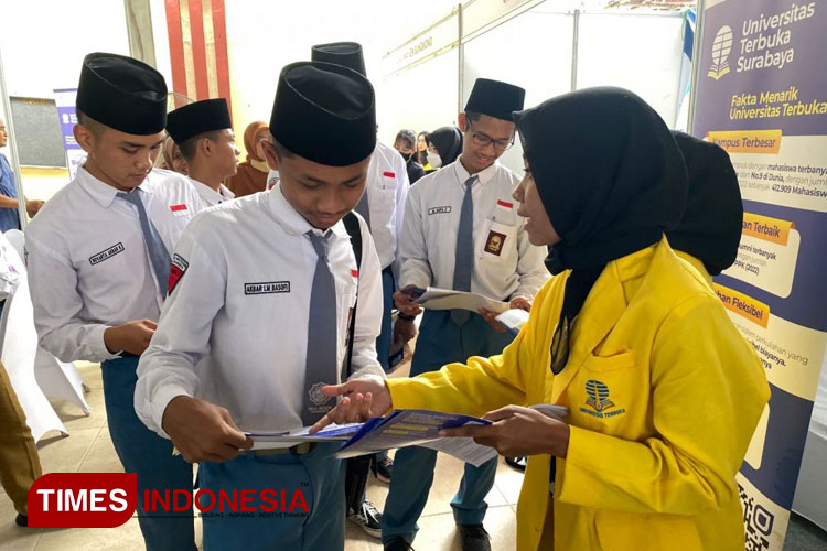 UT-Surabaya-3.jpg