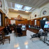Tiga Polisi Terdakwa Tragedi Kanjuruhan Dituntut 3 Tahun Penjara