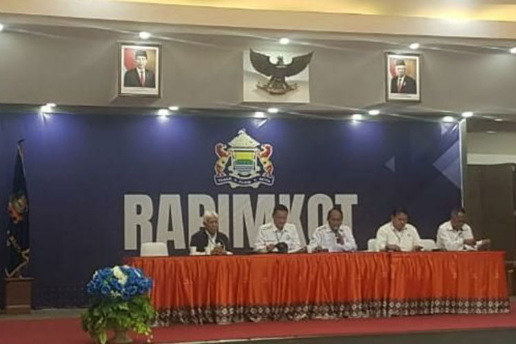 Pengurus KADIN Kota Bandung menyelenggarakan rapimkot KADIN di Graha POS Jl RE Martadinata (Foto : Dok.Humas Bandung)