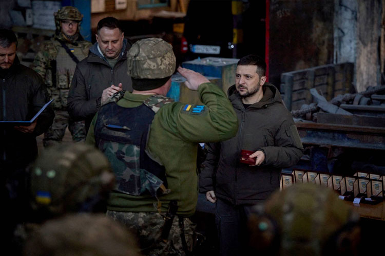 Setelah Satu Tahun, Tidak Ada Tanda&#45;tanda Perang Rusia vs Ukraina Berakhir
