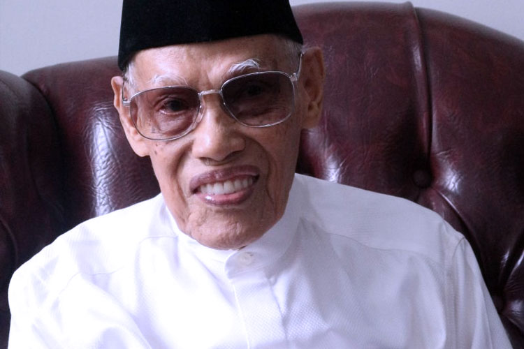 Mantan Rais Aam PBNU, Prof KH Ali Yafie Wafat