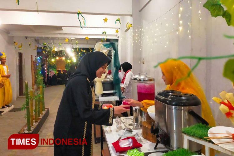 Ramadan 2023, Yuk Buka Bareng 'Pak Rahmat' di Green Red Hotel Syariah