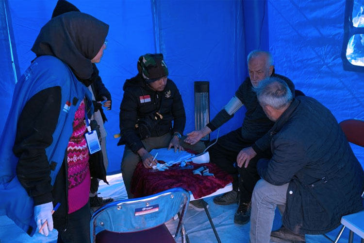 Ina-EMT di Turki Telah Merawat 2.000 Orang Terdampak Gempa