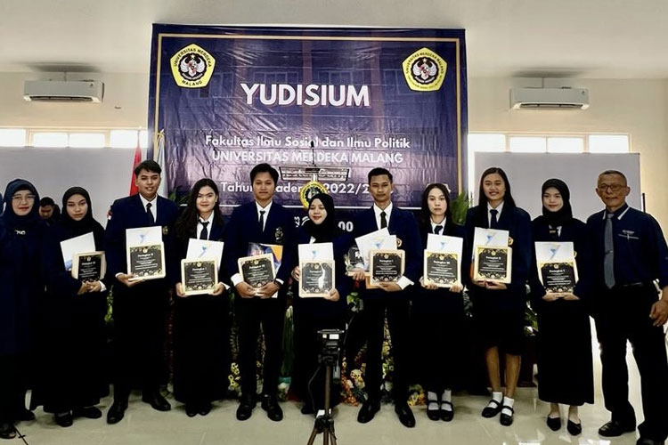 Sukses Cetak Prestasi Nasional, FISIP Unmer Malang Pastikan Ratusan Mahasiswa Lulus Tanpa Plagiasi