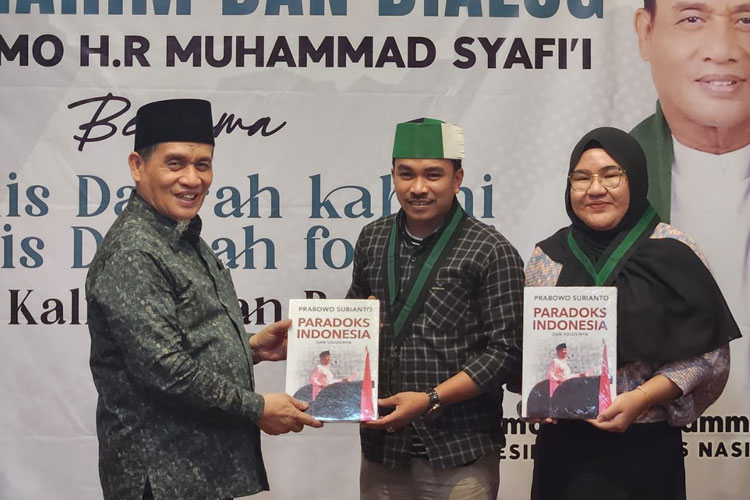 Romo Syafii Ungkap Alasan Prabowo Kembali Nyapres, Emak-emak Pontianak Doakan Menang di 2024