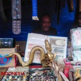 Comboran Flea Market Malang, the Heaven of Antiques
