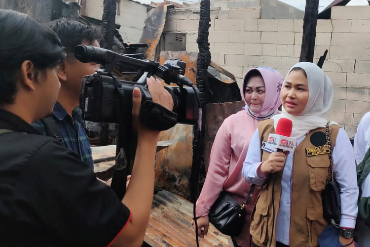 Camel Petir Salurkan Bantuan ke Korban Plumpang