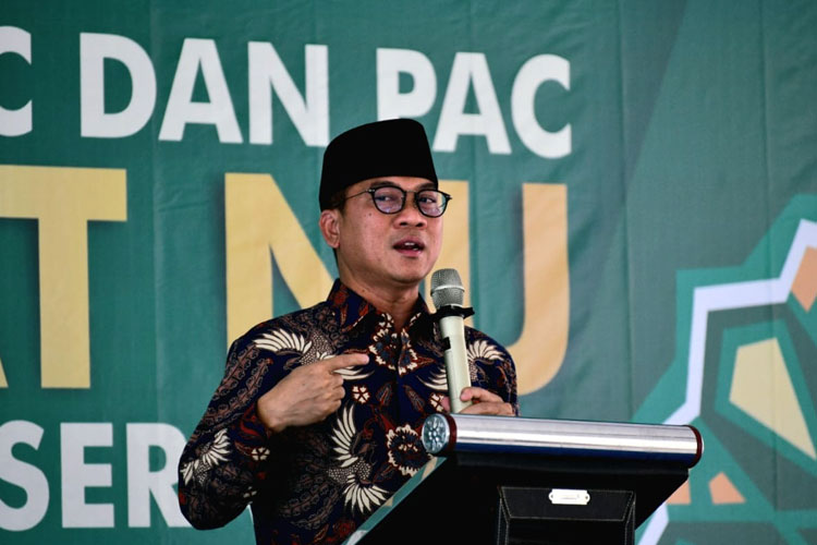 Wakil Ketua MPR RI Yandri Susanto saat pelantikan PAC Fatayat NU Kabupaten Serang Banten. (Foto: dok TI)