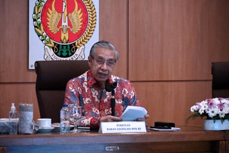 Kedudukan Ombudsman Perlu Ditinjau Ulang Dalam Revisi UU 37 Tahun 2008 ...