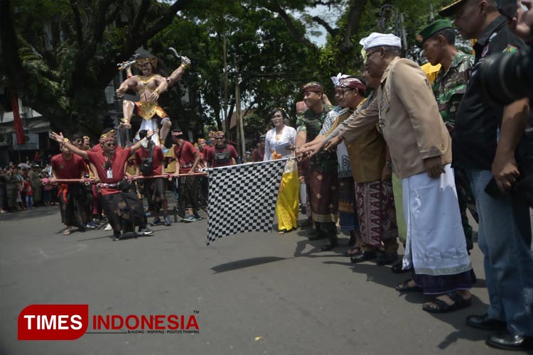 parade-Ogoh-ogoh-2.jpg