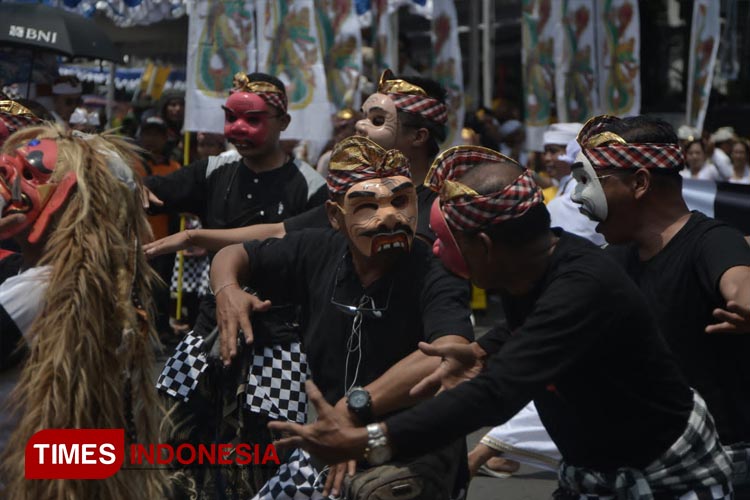 parade-Ogoh-ogoh-3.jpg