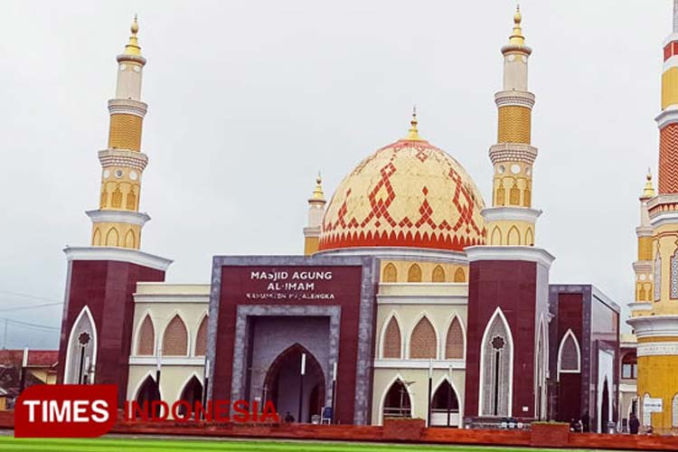 Masjid Agung Al-Imam Kabupaten Majalengka. (FOTO: dok TIMES Indonesia)