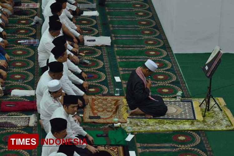 Ilustrasi ibadah di bulan ramadan. (foto: TIMES Indonesia)
