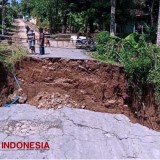 Putus Akibat Banjir Bandang, BNPB Target Jembatan di Bogor Pulih Sebelum Idul Fitri