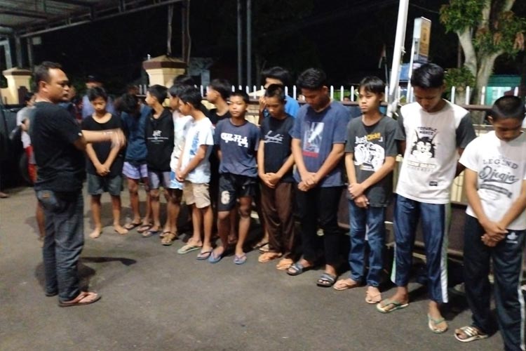 Polisi Gagalkan Perang Sarung di Kabupaten Majalengka, 21 Anak Diamankan