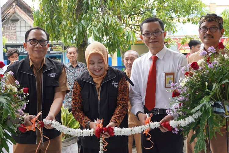 Kepala Kanwil DJP Jawa Timur III Resmikan Tax Center Pertama di Nganjuk