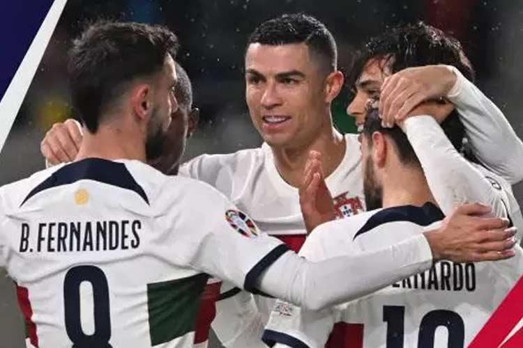 Cristiano Ronaldo mencetak dua gol saat Portugal hancurkan Luksemburg 6-0 dalam laga kedua penyisisihan grup J Euro 2024, Minggu (27/3/2023).  