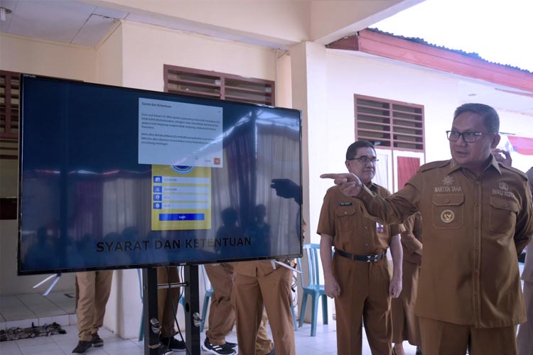 Wali Kota Gorontalo Berharap PPPK yang Lulus Memiliki Kompetensi yang Baik