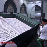 Tradisi Ngaji Al-Quran Raksasa di Masjid Agung Baiturrahman Banyuwangi