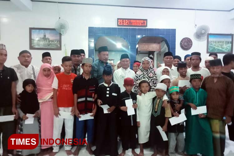 Tindak Lanjut Arahan Mendagri, Pj Bupati Morotai Gelar Safari Ramadan dan Beri Bansos