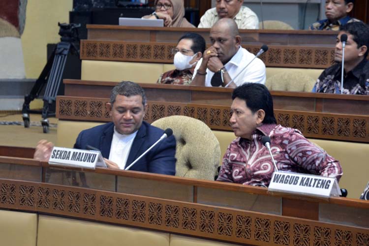 Gubernur Maluku Tugaskan Sekda dan TIM Hukum Bahas RUU Provinsi Maluku dengan Komisi II DPR RI