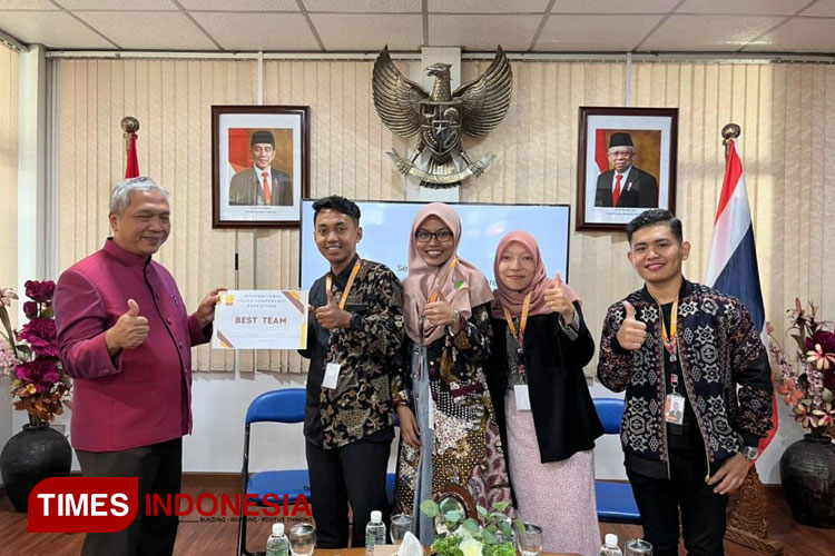 Mahasiswa Unisma Malang Raih Penghargaan Best Tim dalam Kejuaraan Internasional