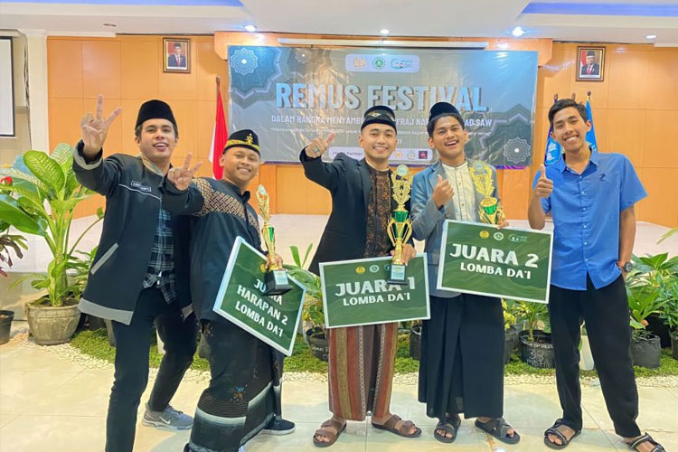 Anggota UKM JQH UNISMA meraih 3 juara pada ajang Remus Festival yang diadakan oleh Universitas Negeri Surabaya. (FOTO: AJP TIMES Indonesia)