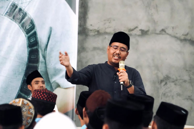 Anwar Sadad Gugah Kesadaran Politik di Lingkungan Santri