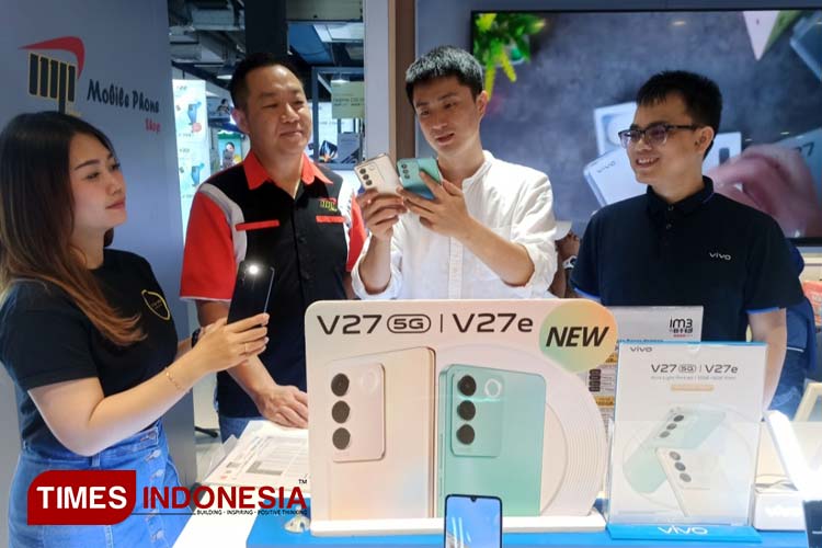 Mobile Phone Shop Optimistis Naikkan Target 20 Persen Lewat Kehadiran vivo V27 Series