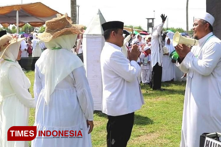 Pelaksanaan manasik haji di Kabupaten Pangandaran. (Foto: Syamsul Ma'arif/TIMES Indonesia)