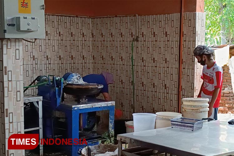 Berkah Ramadan, Usaha Penggilingan Daging Situbondo Raup Omzet Berlipat