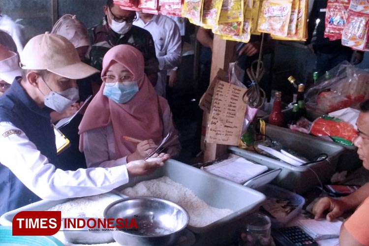 Pertengahan Ramadan, Harga dan Stok Komoditas Pangan di Kediri Stabil 