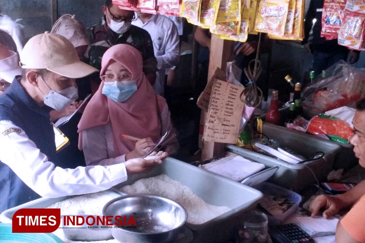 Pertengahan Ramadan, Harga dan Stok Komoditas Pangan di Kediri Stabil