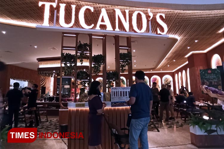 Tucanos.jpg